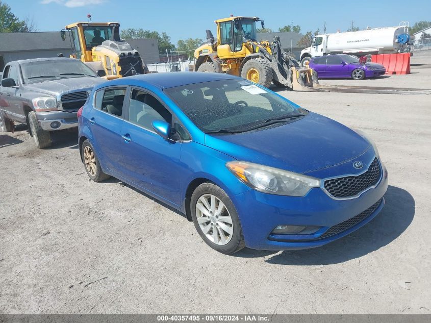 KNAFX5A85F5270096 2015 KIA FORTE - Image 1