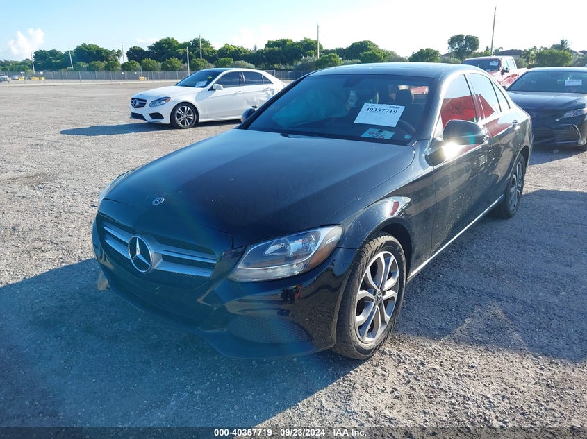 VIN 55SWF4KB8JU243264 2018 MERCEDES-BENZ C 300 4MATIC