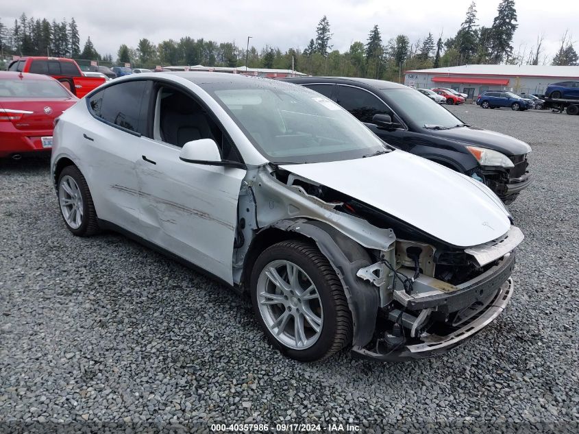 2021 TESLA MODEL Y LONG RANGE DUAL MOTOR ALL-WHEEL DRIVE - 5YJYGDEE7MF198819