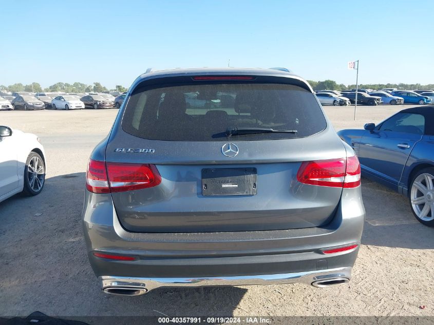 WDC0G4JB2JV033941 2018 Mercedes-Benz Glc 300