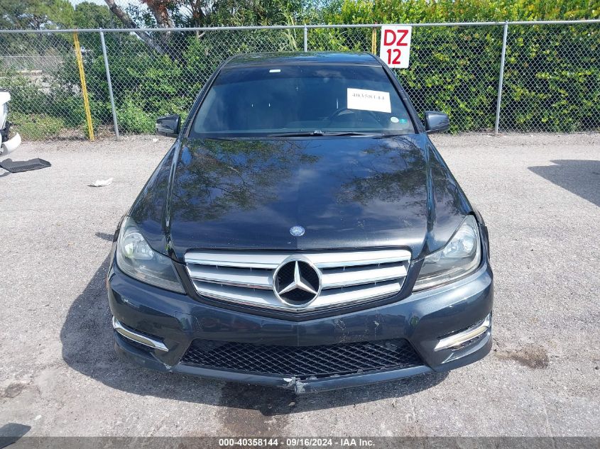 2012 Mercedes-Benz C 300 Luxury 4Matic/Sport 4Matic VIN: WDDGF8BB6CR192704 Lot: 40358144