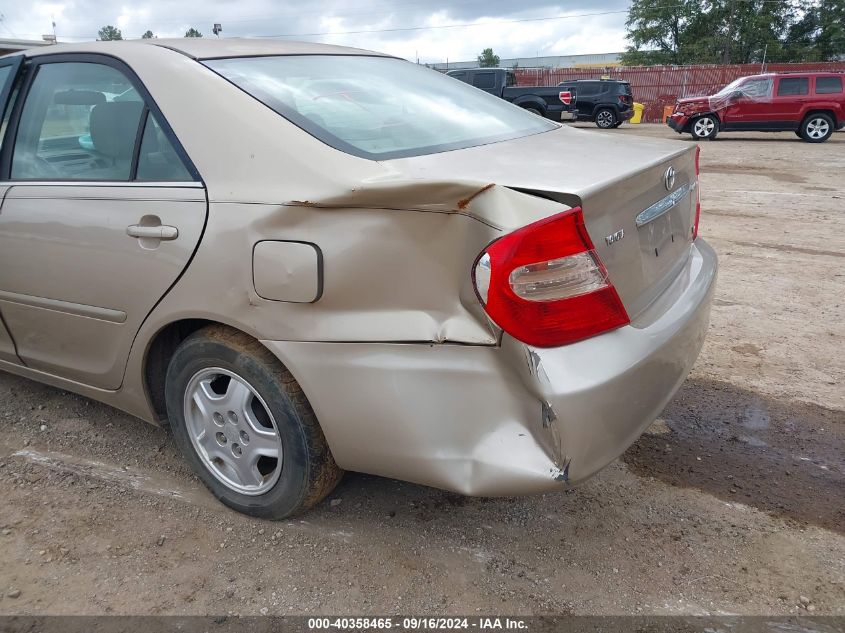 2002 Toyota Camry Le VIN: 4T1BF32K82U032421 Lot: 40358465