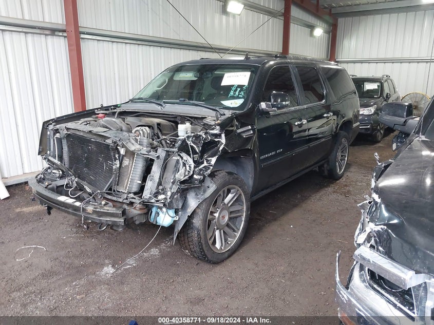 2014 CADILLAC ESCALADE ESV PREMIUM - 1GYS3JEF8ER202889