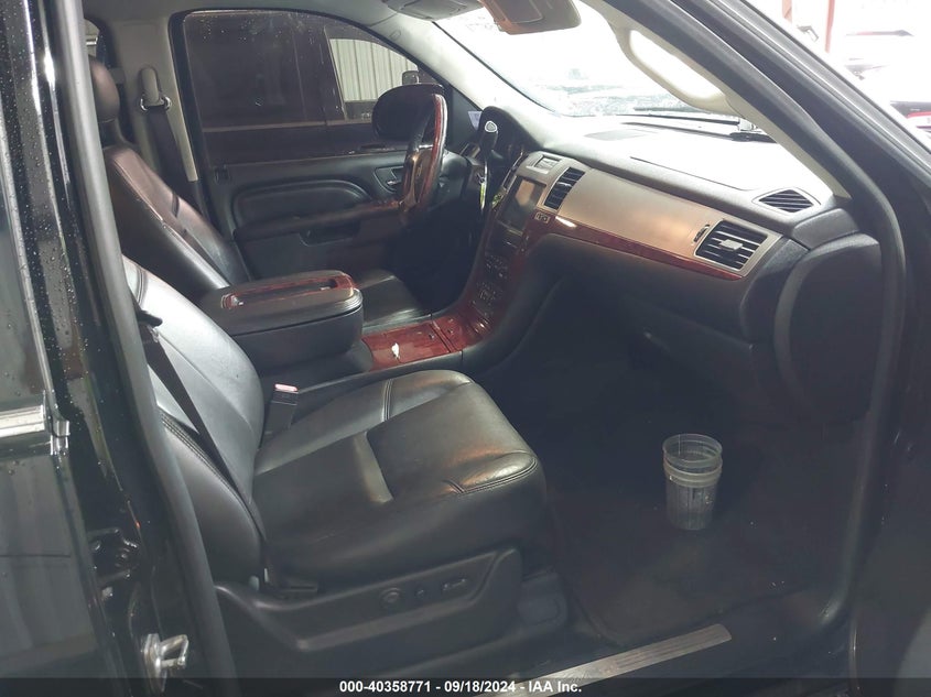 2014 CADILLAC ESCALADE ESV PREMIUM - 1GYS3JEF8ER202889