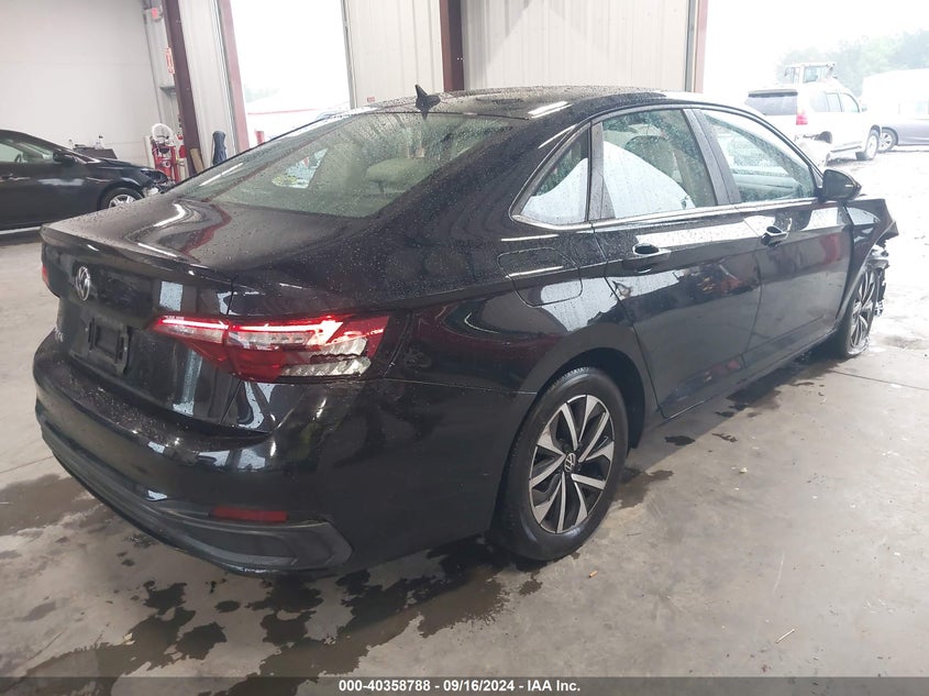 2022 VOLKSWAGEN JETTA VIN: 3VWCM7BU0NM015867