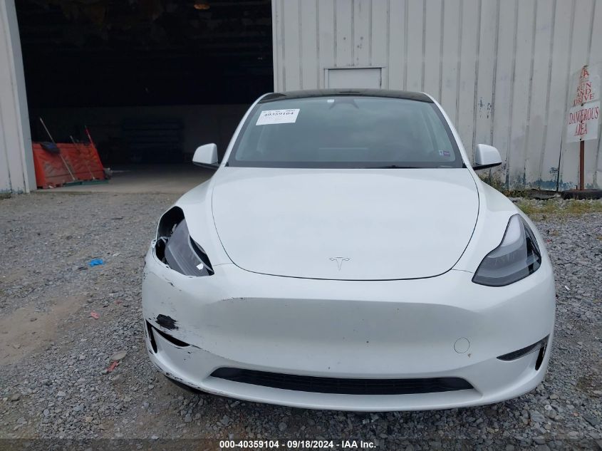 2024 Tesla Model Y Long Range Dual Motor All-Wheel Drive/Rwd VIN: 7SAYGDED8RA301132 Lot: 40359104