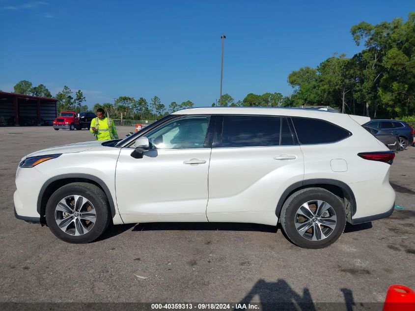 2021 Toyota Highlander Xle VIN: 5TDGZRAH7MS037840 Lot: 40359313