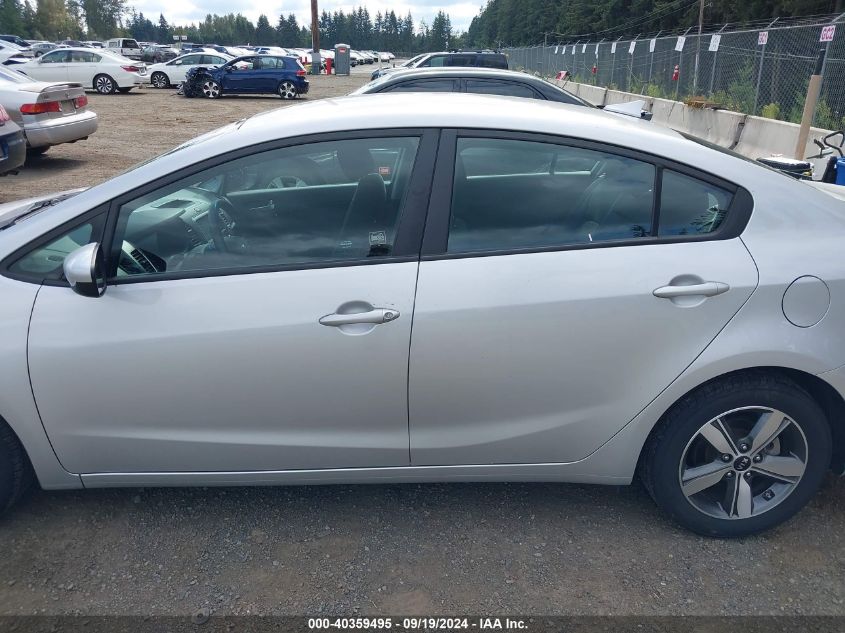 2018 Kia Forte Lx VIN: 3KPFL4A79JE245635 Lot: 40359495