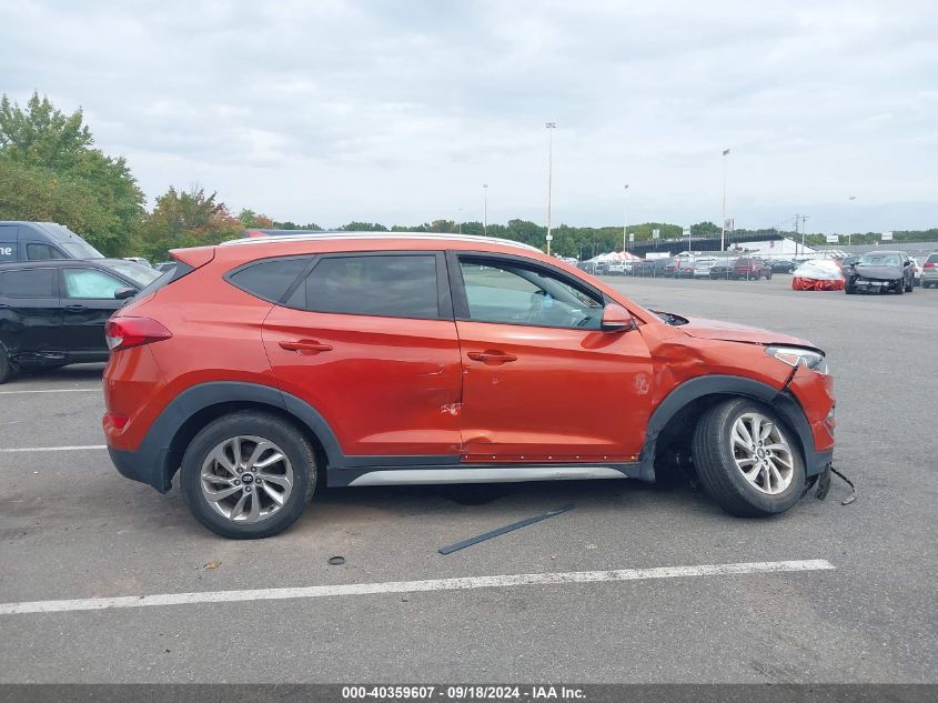 KM8J3CA45HU427852 2017 Hyundai Tucson Se Plus