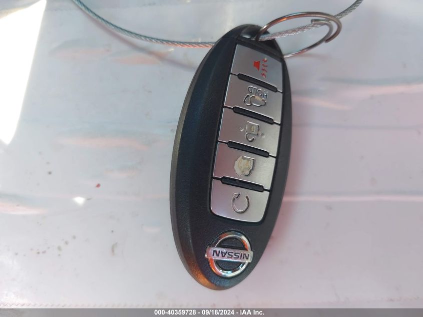 VIN JN8AT2MT3HW403799 2017 NISSAN ROGUE SV