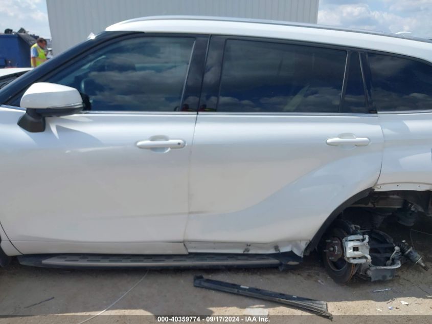 2022 TOYOTA HIGHLANDER PLATINUM - 5TDFZRBH6NS227737