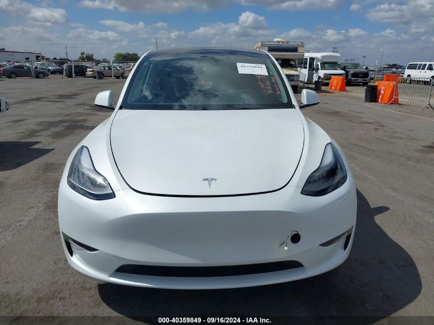 2024 Tesla Model Y Long Range Dual Motor All-Wheel Drive VIN: 7SAYGDEE3RF067123 Lot: 40359849