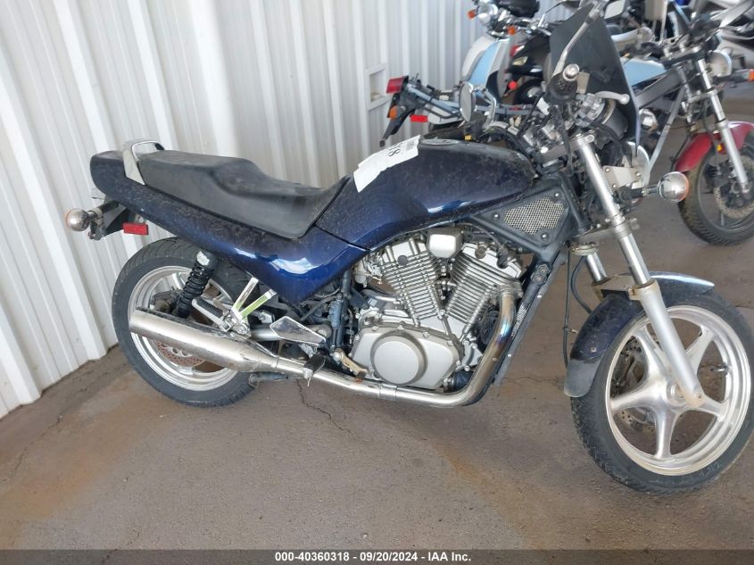 1990 Suzuki Vx800 VIN: JS1VS51A9L2101562 Lot: 40360318