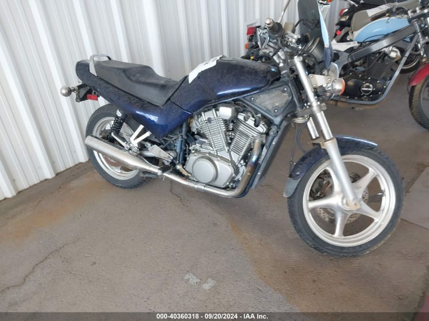 1990 Suzuki Vx800 VIN: JS1VS51A9L2101562 Lot: 40360318