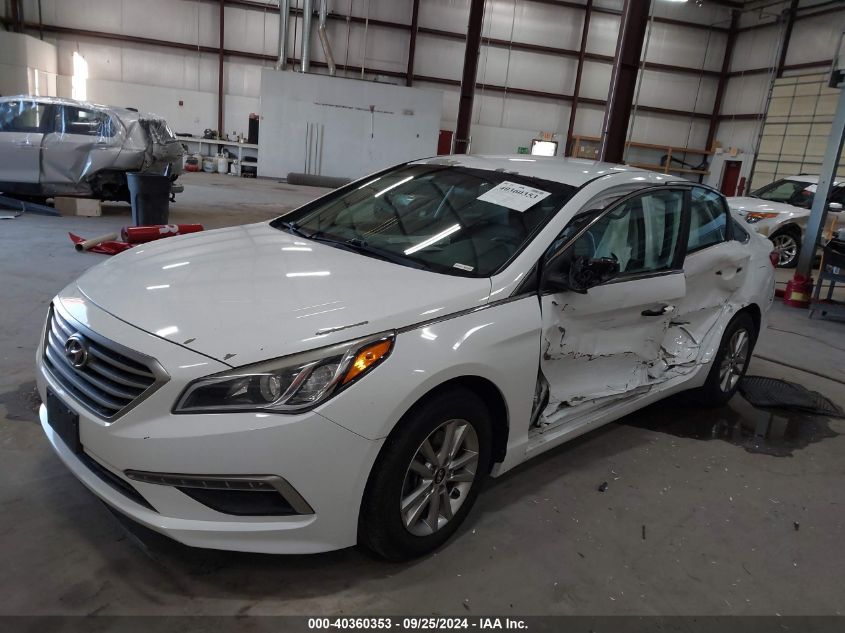 5NPE24AF6FH025300 2015 HYUNDAI SONATA - Image 2