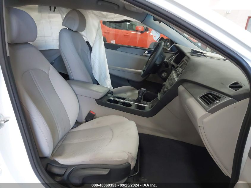 2015 HYUNDAI SONATA SE - 5NPE24AF6FH025300