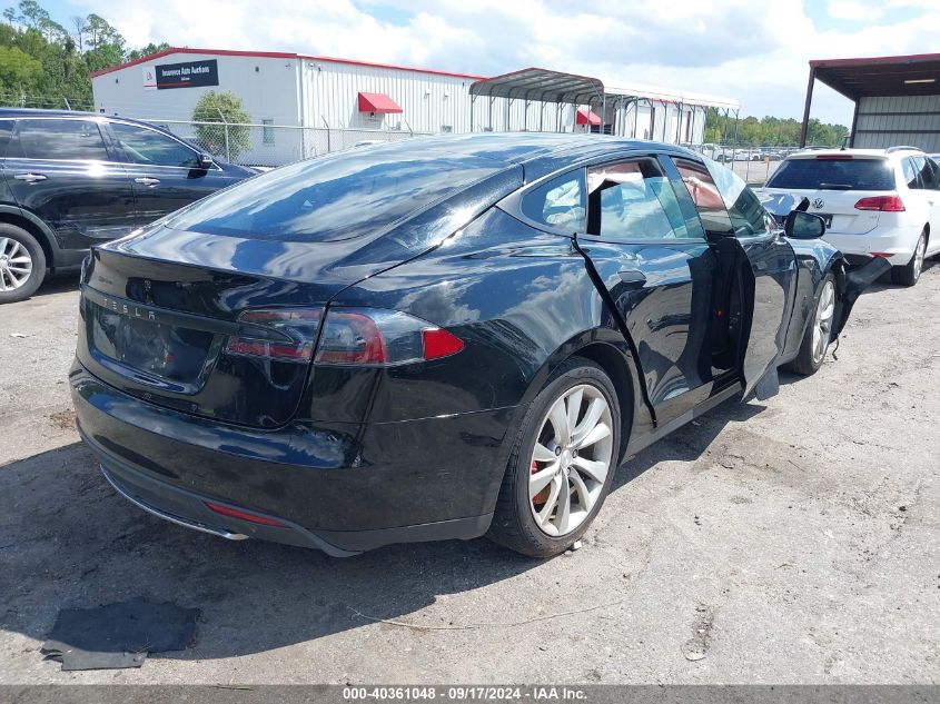 VIN 5YJSA1H48FF083013 2015 Tesla Model S, 85D/P85D no.4