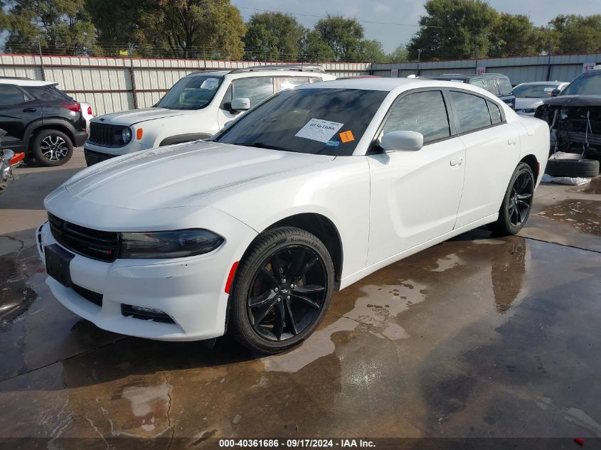 2C3CDXHG2FH886018 2015 DODGE CHARGER - Image 2