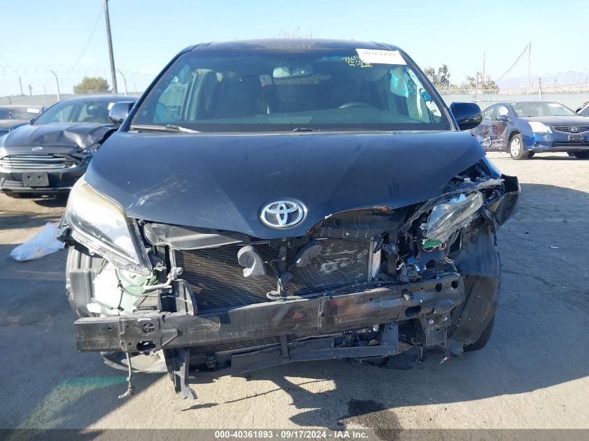 5TDXK3DC8FS668147 2015 Toyota Sienna Se 8 Passenger