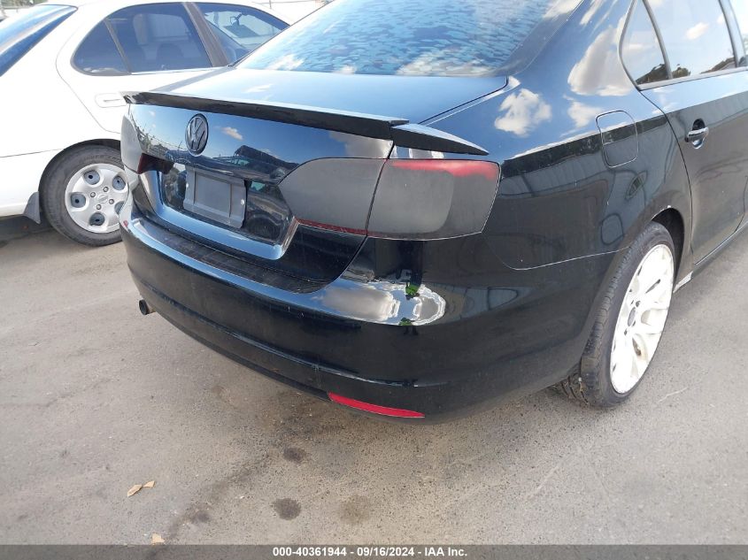 3VWD17AJ4EM416732 2014 Volkswagen Jetta 1.8T Se