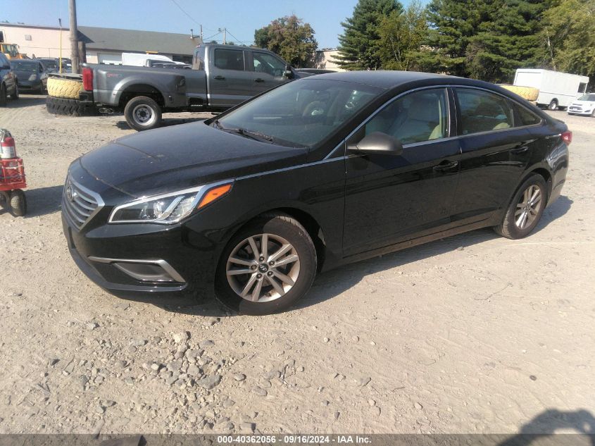 5NPE24AF7HH450253 2017 HYUNDAI SONATA - Image 2