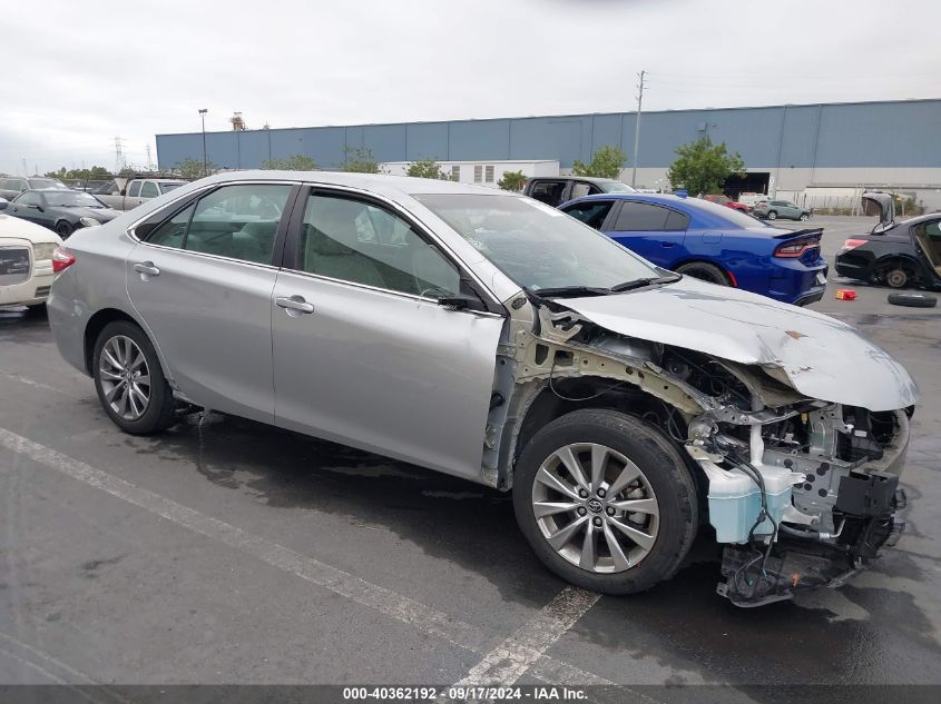 4T4BF1FK6FR460689 2015 TOYOTA CAMRY - Image 1