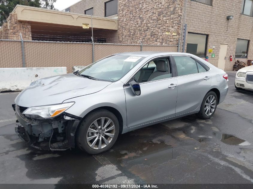 4T4BF1FK6FR460689 2015 TOYOTA CAMRY - Image 2