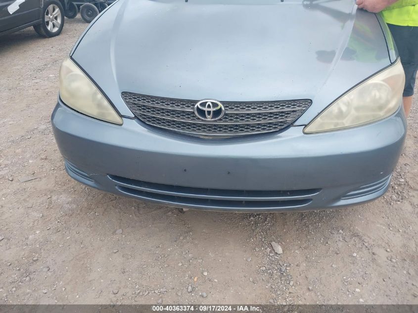 2004 Toyota Camry Le VIN: 4T1BE32K14U802657 Lot: 40363374