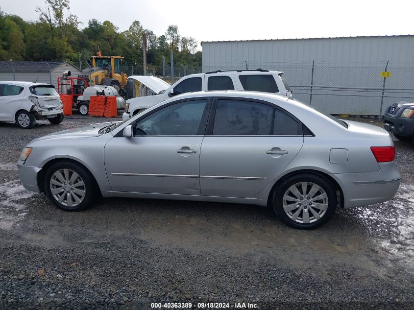 2009 Hyundai Sonata Se/Limited VIN: 5NPEU46F29H425460 Lot: 40363389