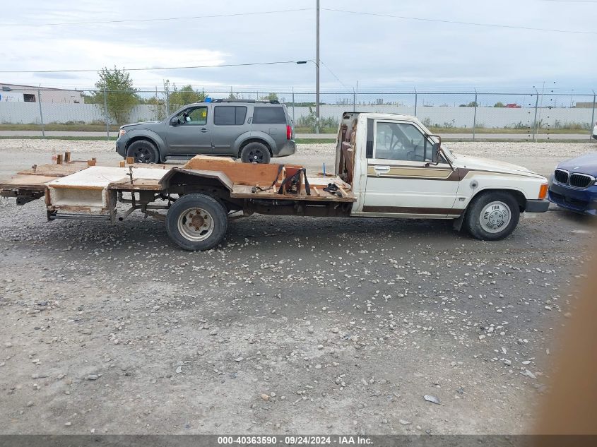 1986 Toyota Pickup Cab Chassis Rn75 Dlx VIN: JT5RN75U4G0003891 Lot: 40363590