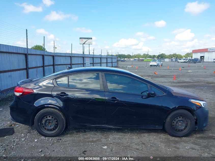 2017 Kia Forte Lx VIN: 3KPFK4A75HE070586 Lot: 40363605