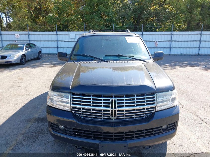 2011 Lincoln Navigator VIN: 5LMJJ2J51BEJ00677 Lot: 40363644