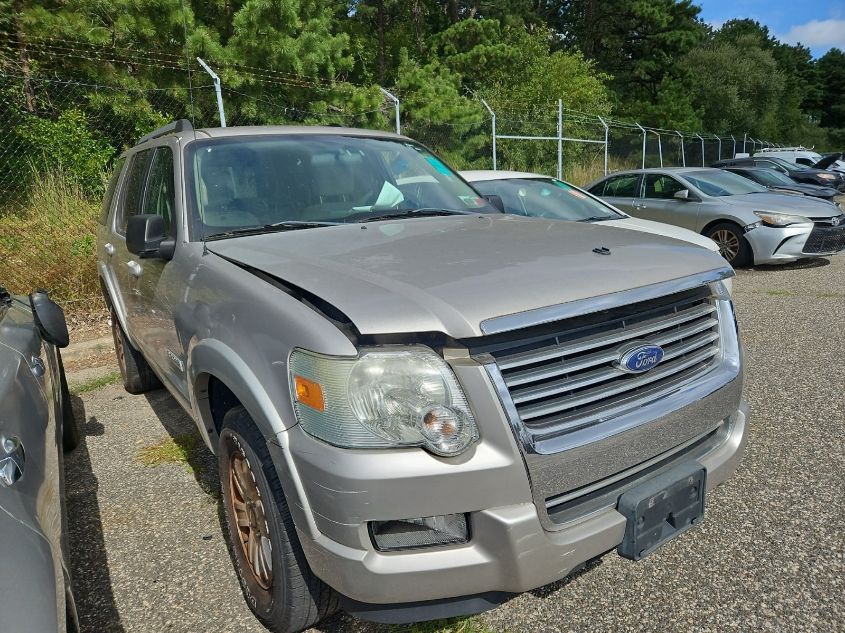 2008 Ford Explorer Xlt VIN: 1FMEU73E08UB28782 Lot: 40364398