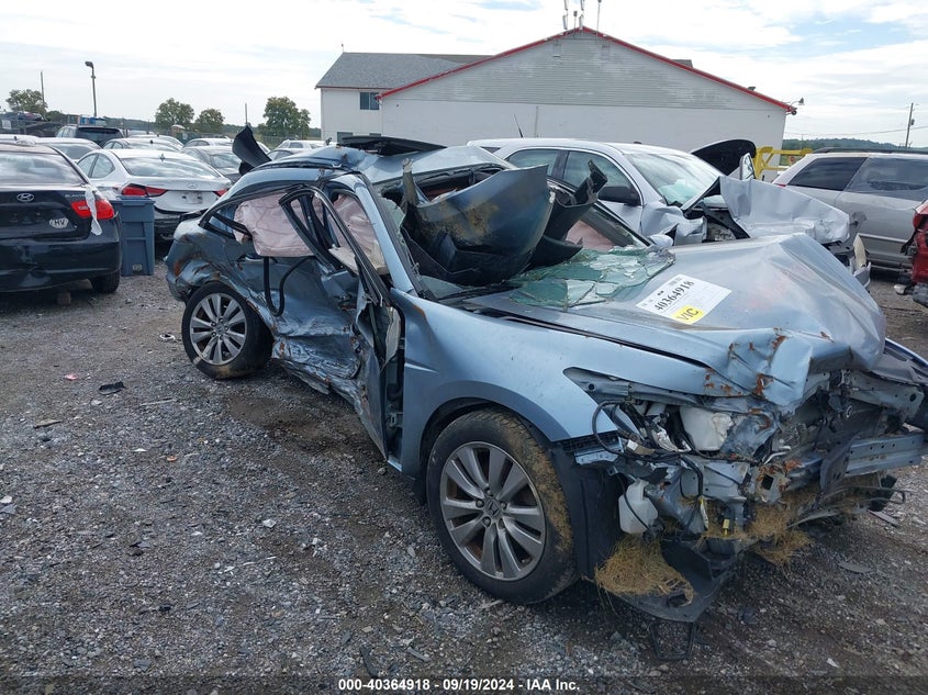 2012 HONDA ACCORD VIN: 1HGCP3F82CA001884