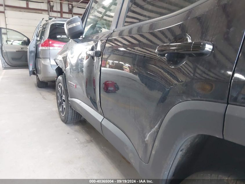 ZACCJBCT2FPB28397 2015 Jeep Renegade Trailhawk