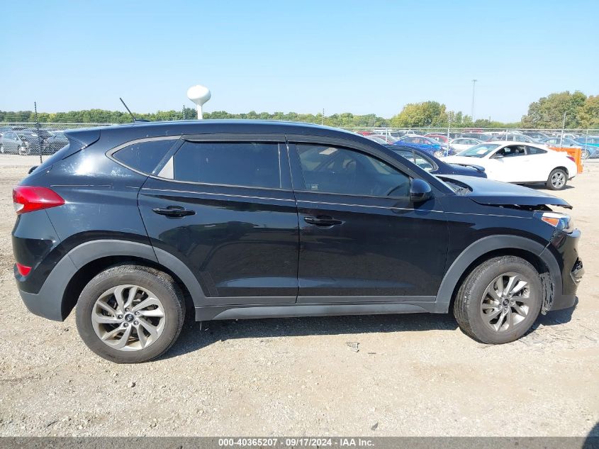 KM8J23A49HU553926 2017 Hyundai Tucson Se