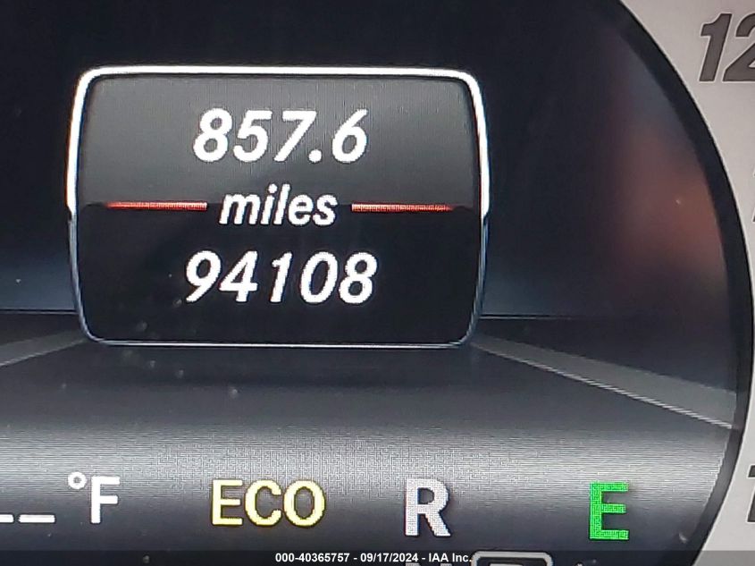 2013 MERCEDES-BENZ GLK 350 4MATIC - WDCGG8JBXDG091388