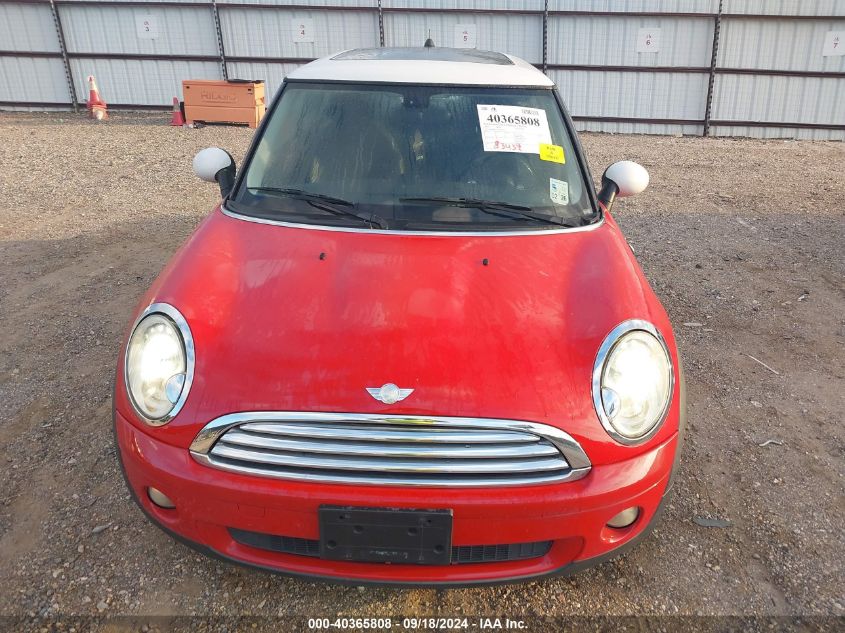 2009 Mini Cooper VIN: WMWMF33529TW72014 Lot: 40365808