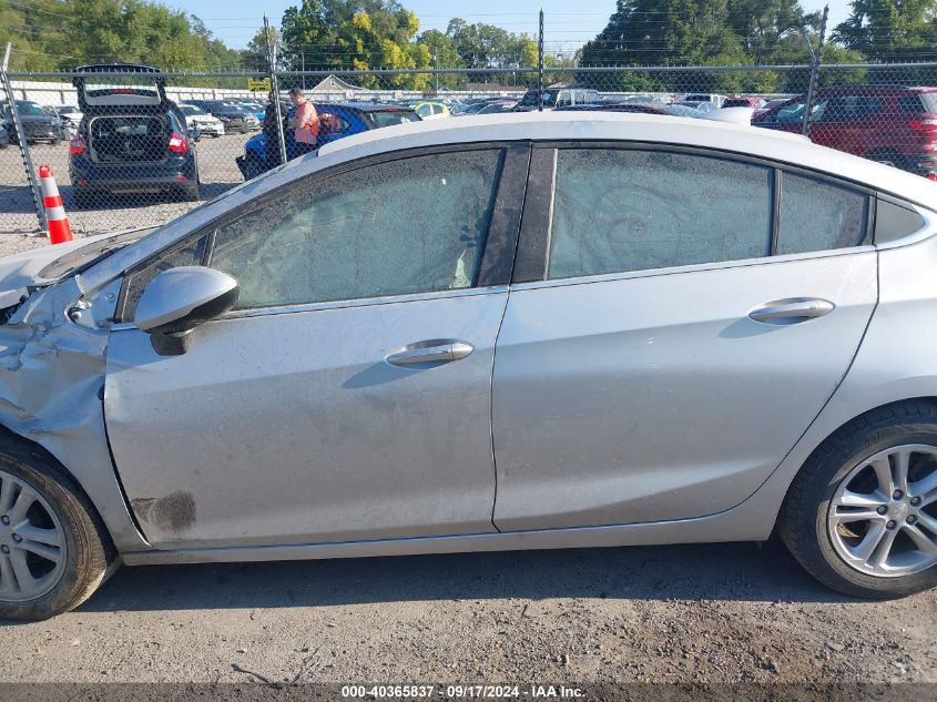 2018 Chevrolet Cruze Lt VIN: 1G1BE5SM1J7158033 Lot: 40365837