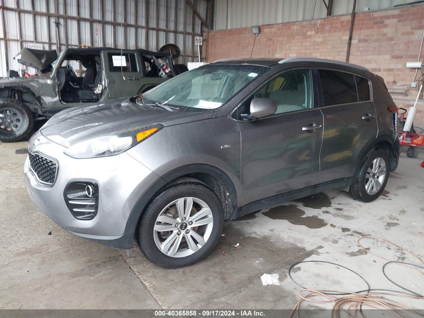 VIN KNDPMCAC3H7087389 2017 KIA SPORTAGE LX