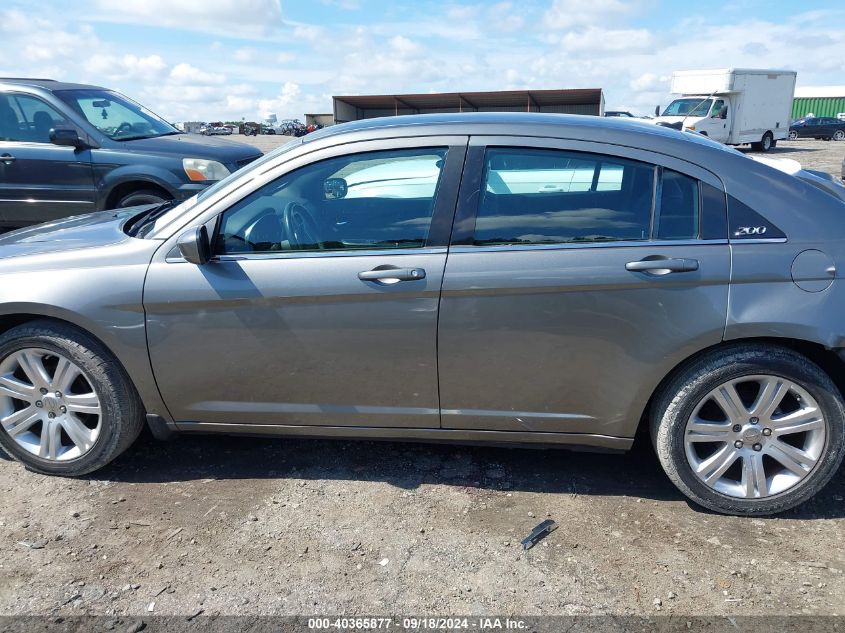 2013 Chrysler 200 Touring VIN: 1C3CCBBB9DN631664 Lot: 40365877