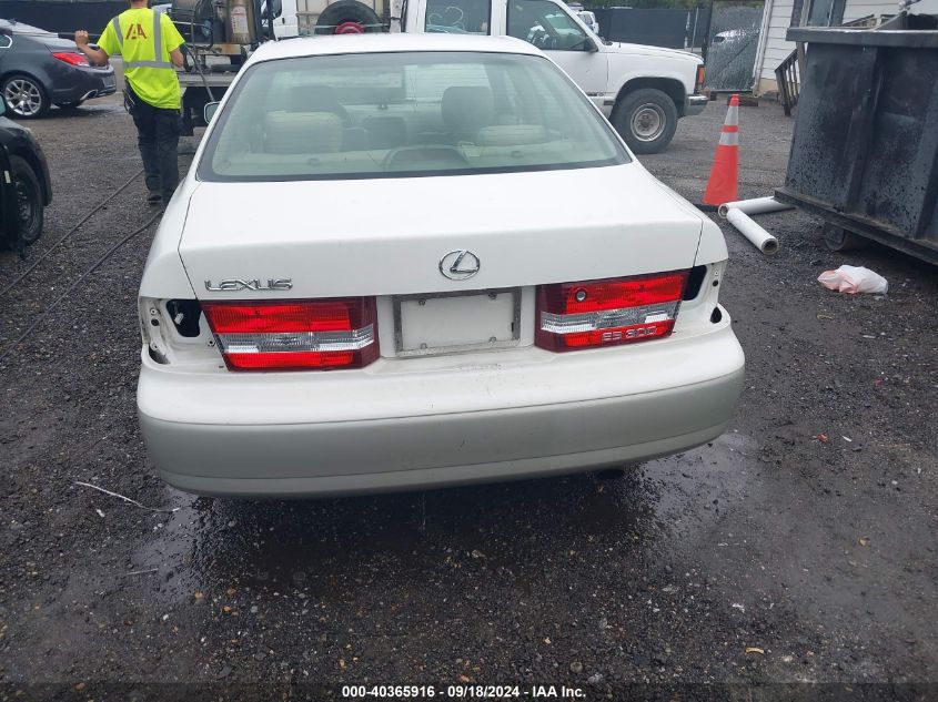 2000 Lexus Es 300 VIN: JT8BF28G3Y0246877 Lot: 40365916