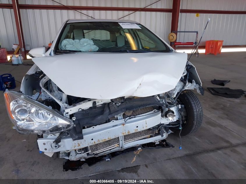 JTDKDTB32E1059722 2014 Toyota Prius C One