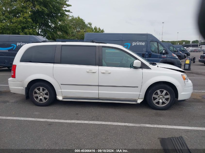 2A8HR54189R521360 2009 Chrysler Town & Country Touring