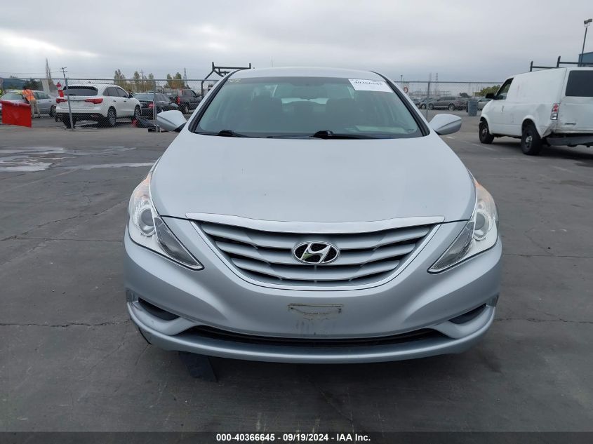 5NPEB4AC1CH457181 2012 Hyundai Sonata Gls