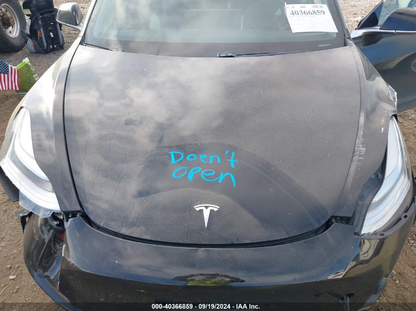 2018 Tesla Model 3 Long Range/Mid Range VIN: 5YJ3E1EA6JF013845 Lot: 40366859