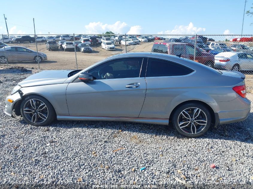 2013 Mercedes-Benz C 350 Sport 4Matic VIN: WDDGJ8JB8DG027119 Lot: 40367065