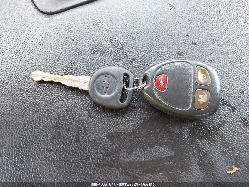 1GCPKSE7XCF200587 2012 Chevrolet Silverado 1500 Lt