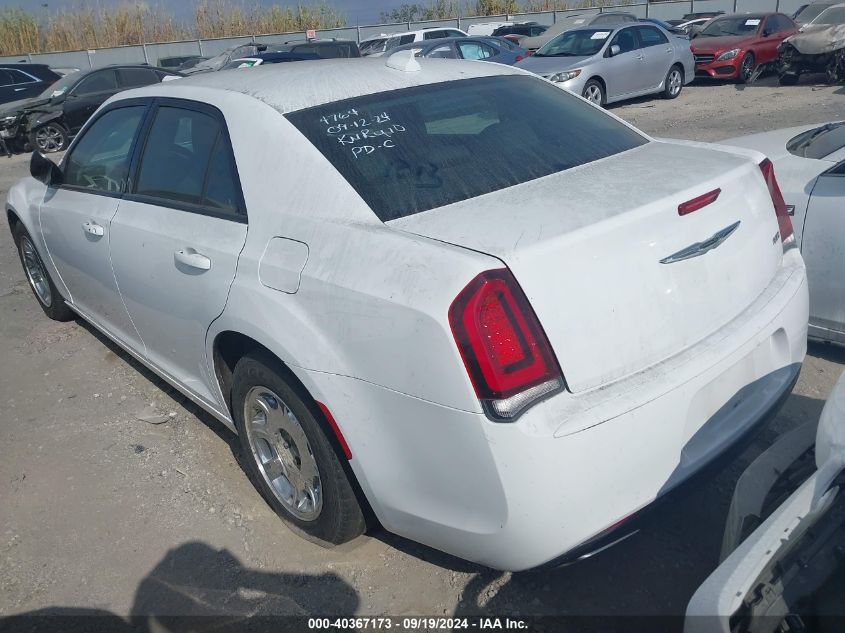 2C3CCAAG7KH675949 2019 Chrysler 300 Touring