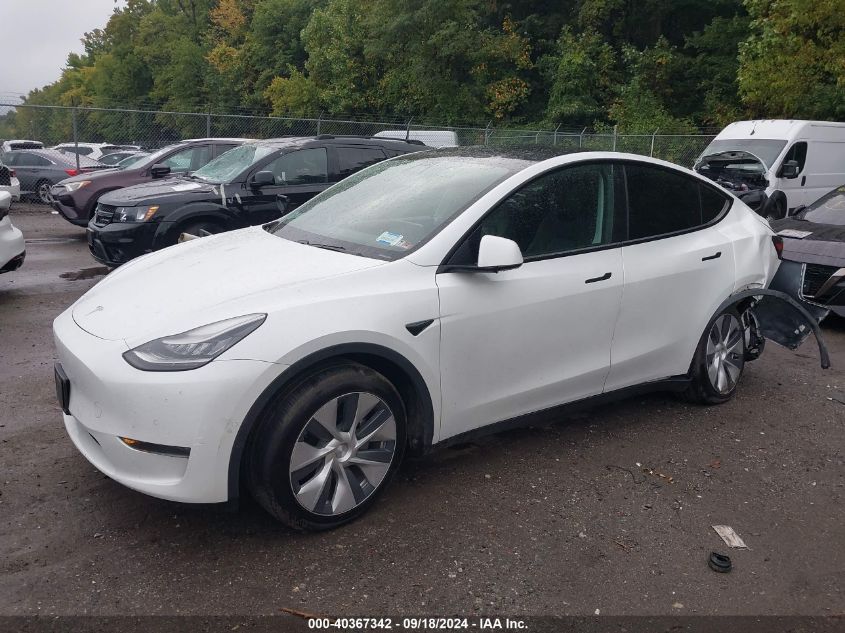 VIN 5YJYGDEE8LF017032 2020 Tesla Model Y, Long Rang... no.2